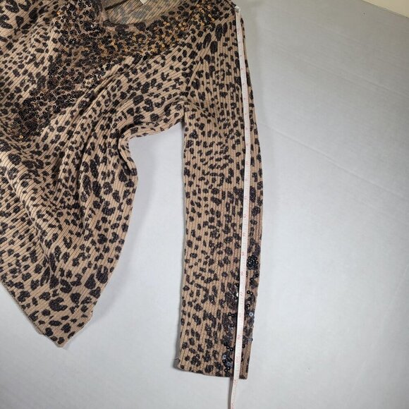 Chicos Leopard V-Neck Sequin Embellished Long Sleeve Sweater Womens Size 1 M/8 - Picture 11 of 11